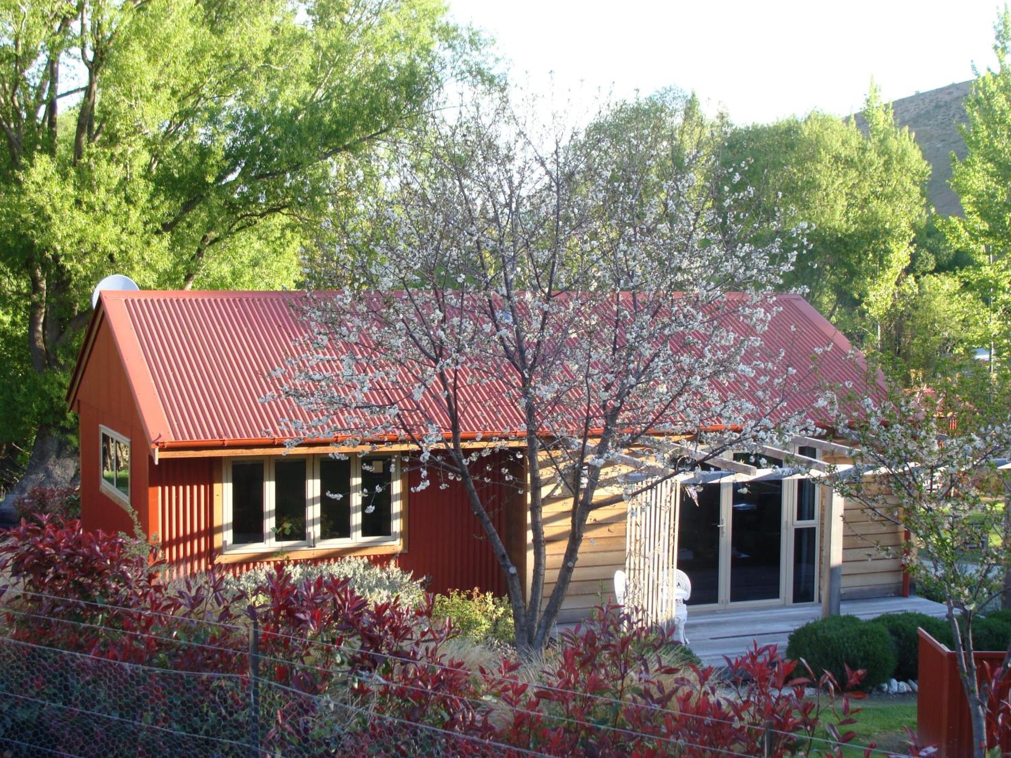 Burn Cottage Retreat Cromwell Dış mekan fotoğraf